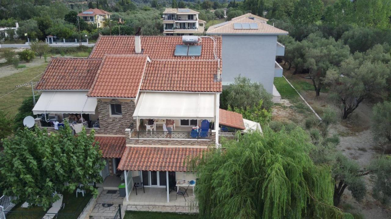 Queen Bay Studios Vasilikí Exterior photo