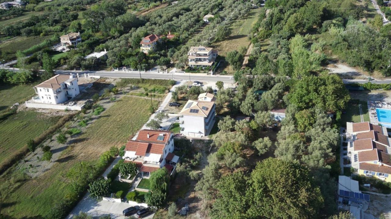 Queen Bay Studios Vasilikí Exterior photo